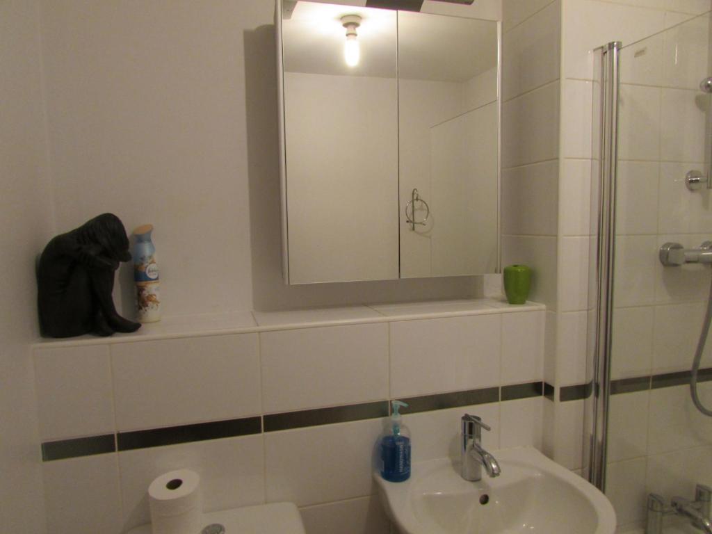Cheltenham Luxury Apartments Kamer foto